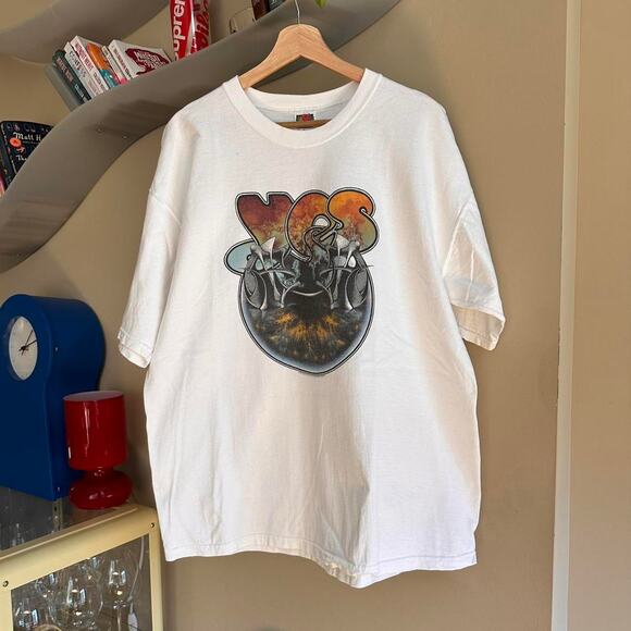 Vintage 1997 Yes Band Shirt